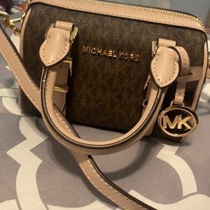 Michael Kors Mini Bedford crossbody